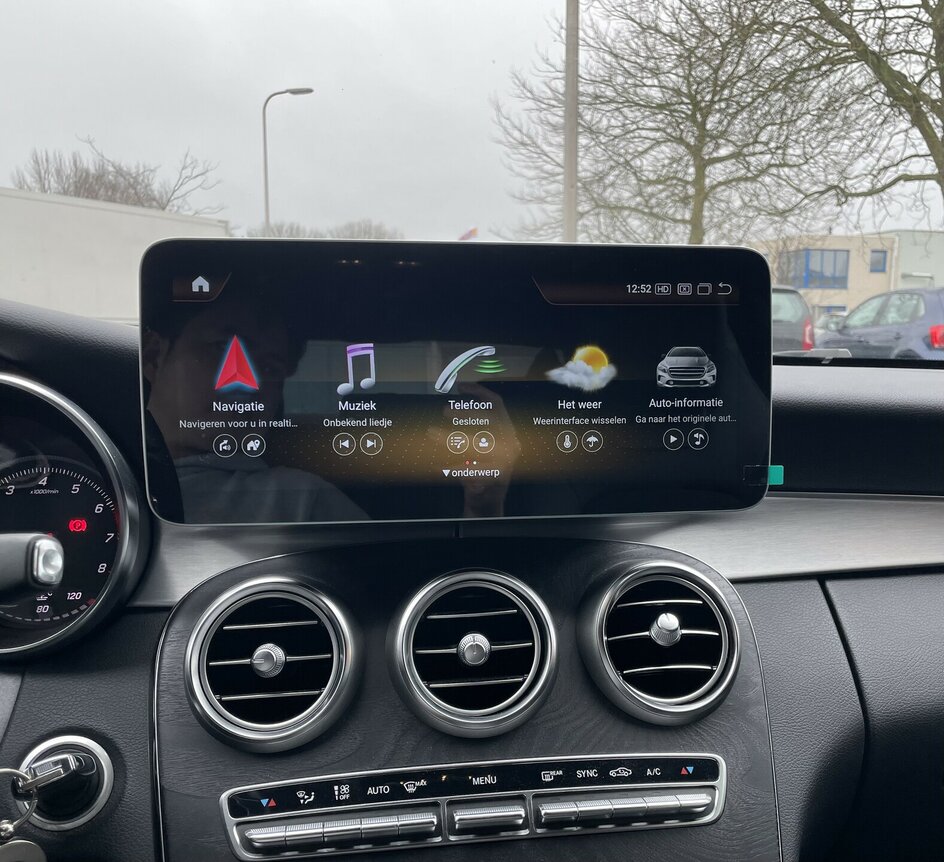 Mercedes Android Multimedia Scherm